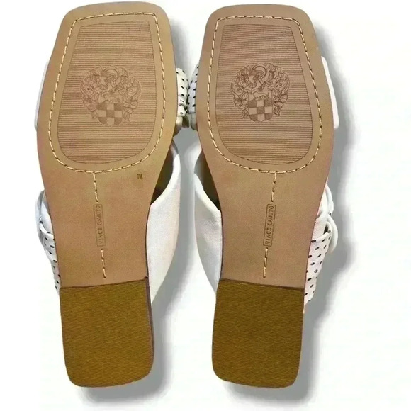 Vince Camuto Leather Chain Slide Sandals Azori Creamy White size 7 - Picture 2 of 5